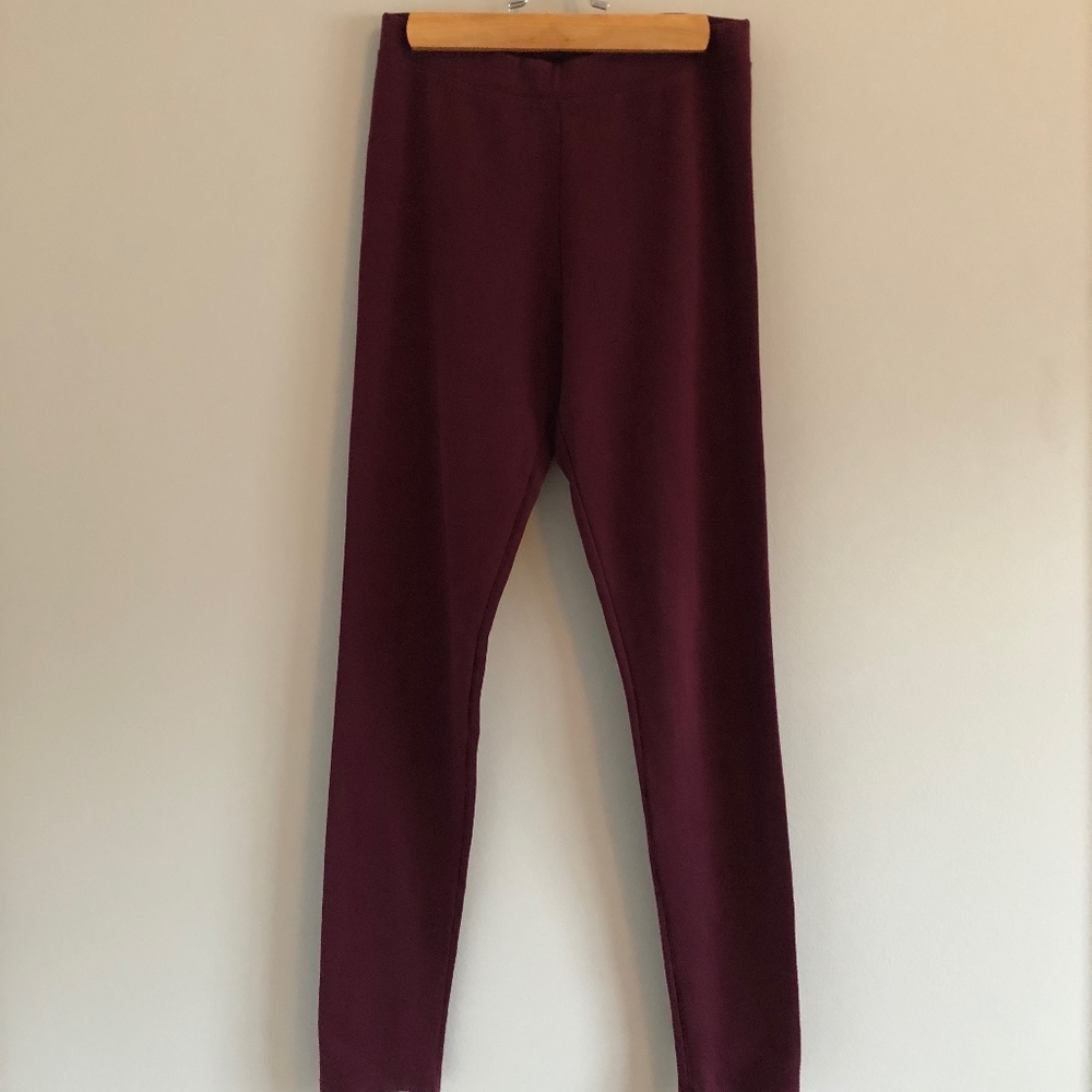 Brandy Melville leggings